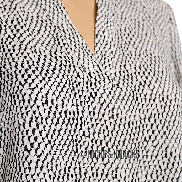 Adrianna Papell Black & White Print V Neck Long Sleeve Workwear Blouse Size S - Picture 3 of 10